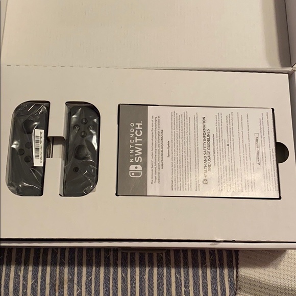 nintendo switch grey joycons - Picture 2 of 6